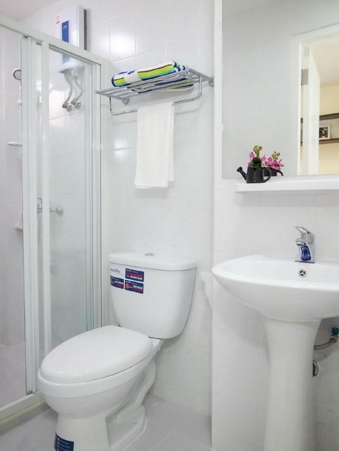 Charming Resident At Ekkamai From Studio Unit Up To 2 Bedroom Apartment Bangkok Exteriör bild
