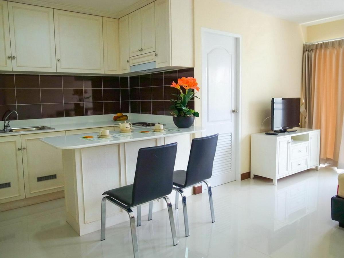 Charming Resident At Ekkamai From Studio Unit Up To 2 Bedroom Apartment Bangkok Exteriör bild